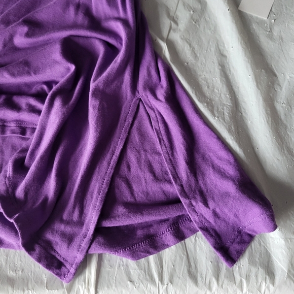 LuLaRoe Vibrant Purple Short Sleeve Top, Size Medium - Picture 6 of 7